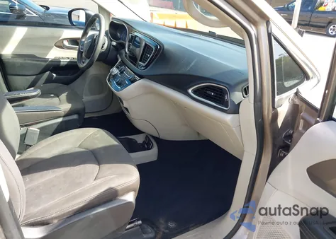 2017 Chrysler Pacifica Touring from USA, damaged, VIN 2C4RC1DG3HR769833